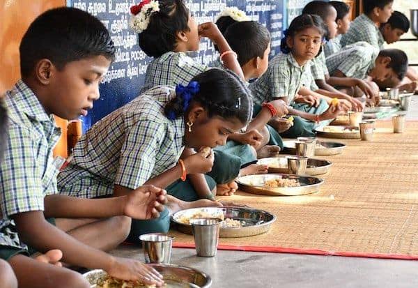 காலை உணவு திட்டத்தை ஒரே வருடத்தில் தனியார் மயமாகியது திமுக அரசு